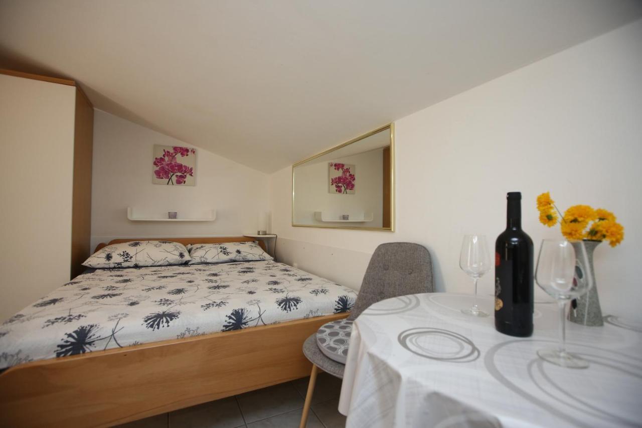 Stela Apartments Zablaće Dış mekan fotoğraf