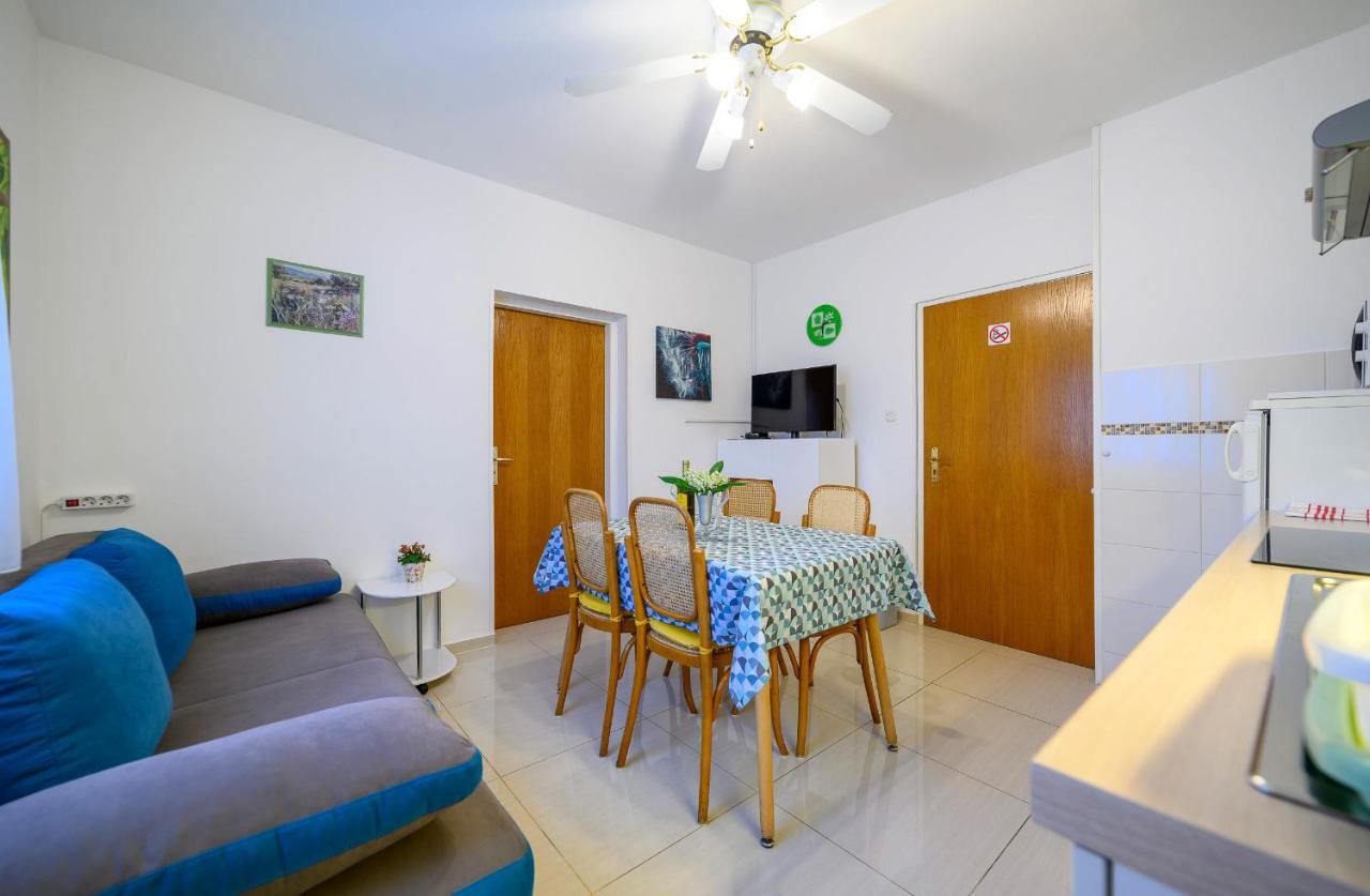 Stela Apartments Zablaće Dış mekan fotoğraf